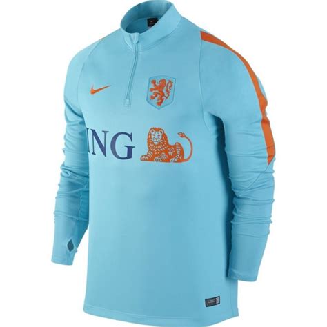 oranje elftal trainingskleding.